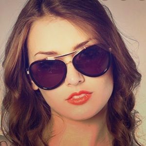 House of Harlow 1960 Lynn Aviator Sunglasses